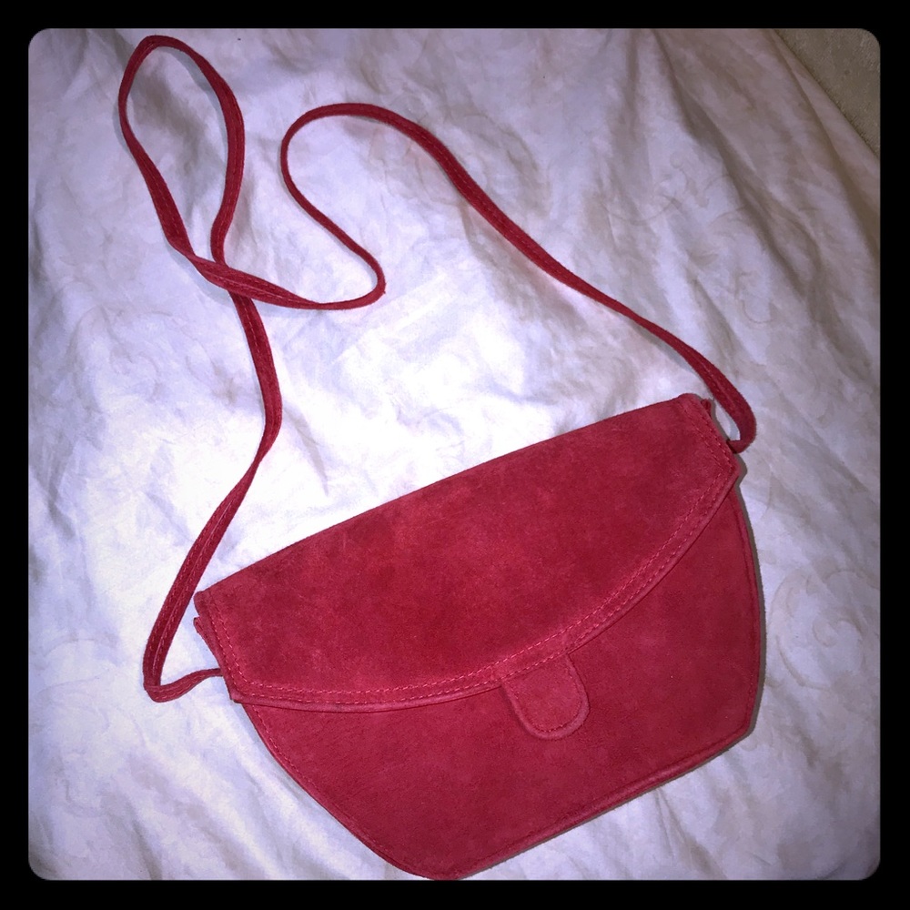 Red clutch